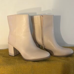 Pink/tan colored booties a new day sz 8.5 barely worn